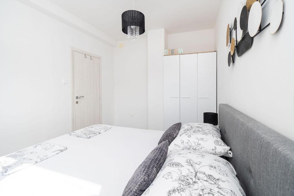 Apartments Grubisic - Sibenik - Parking Included Ruang foto